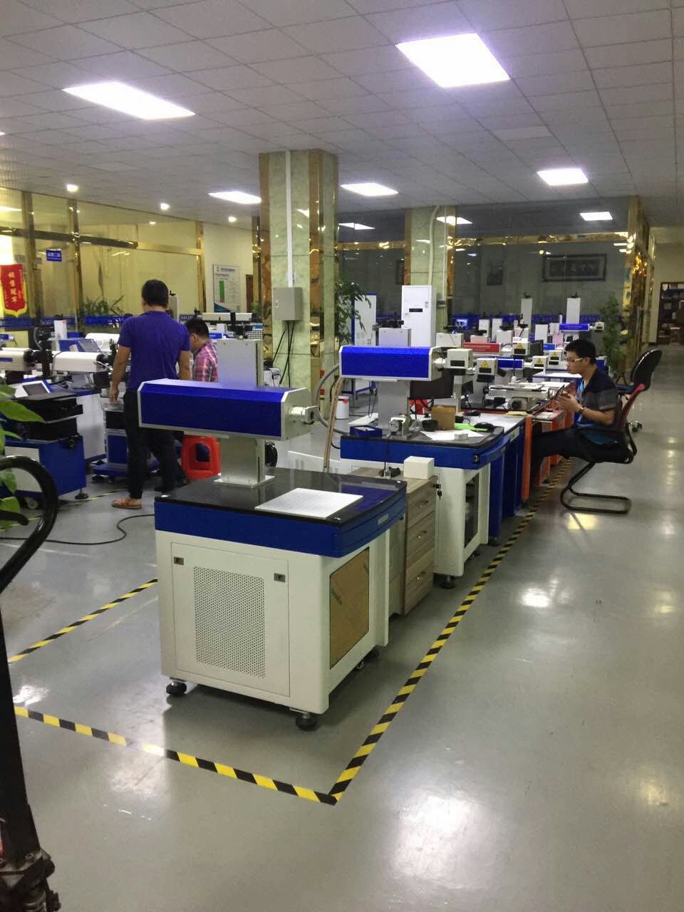 Laser marking machine